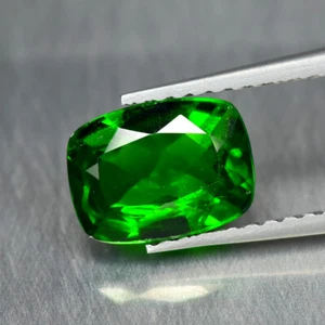 1.48Ct Topnotch Sparkles Natural AAA+ Chrome Diopside Gemstone, Russia - Picture 1 of 1