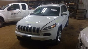 Alternator 160 Amp Fits 14-22 CHEROKEE 892470 - Picture 1 of 24
