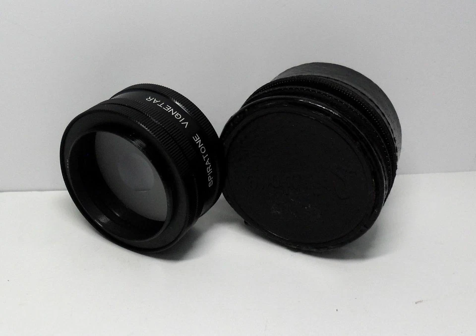 Spiratone Vignetar Series VII Clear Center special effects lens / filter - Image 1 of 1