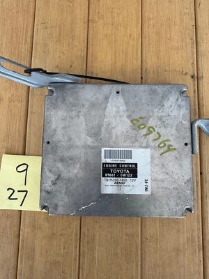 Módulo de control del motor Lexus ES300 2000 3,0 L A/T TRACCIÓN DELANTERA ECU ECM PCM OEM 89661-0W122 Foto 1 de 4