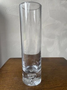 Small but heavy glass bud vase 20cm tall - Picture 1 of 2