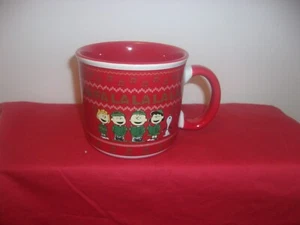 PEANUTS CHRISTMAS CAROLING SOUP MUG - Picture 1 of 1