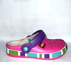 Crocs Holzschuhe Pantoffel Winter Kids lego - Fuchsie Violett Größe J1 (32-33) - Bild 1 von 7