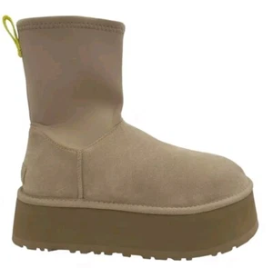 UGG CLASSIC DIPPER SUEDE SAND WOMEN'S BOOTS US SIZE 10 - Picture 1 of 4