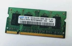Samsung 1 GB DDR2 RAM 200 pin SO-DIMM 2Rx16 PC2 - 5300S M470T286QZ3-CE6 - Bild 1 von 1