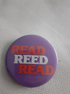 Read Reed Read Vintage Badge - Foto 1 di 3