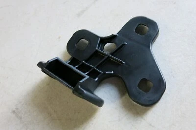 NOS BMW Left Bumper Cover Support E38 740i 750iL 1993-2001 (51118230513) - Image 1 of 3