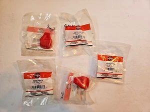 Lot of 5 Briggs and Stratton Part No. 7075308YP Throttle Knobs  - New Old Stock - Bild 1 von 4