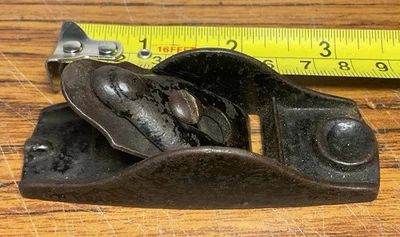 Vintage Miniature Metal 3” Thumb Or Smoothing Plane Unbranded And Used Condition - Image 1 of 4
