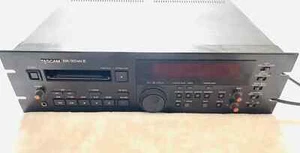 TASCAM DA-30 MKII DAT, Digital Audio Tape Deck, great condition, high-quality - Picture 1 of 6
