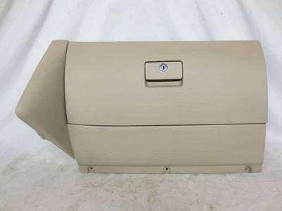 02-05 Guantera Volkswagen Jetta *modelo más grande* TAN ~ 006 11 13 25 Foto 1 de 4