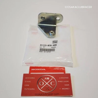 Genuine OEM 08-13 Honda Odyssey Alternator Stay Bracket Assembly 31113-R70-A00 - Image 1 of 4