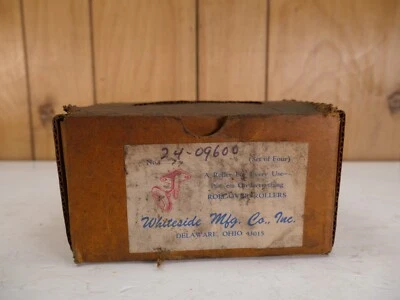 JUEGO DE 4 RODILLOS GIRATORIOS DE ENREDADERA DE HIERRO FUNDIDO VINTAGE ANTIGUOS 24-09600 NUEVOS Foto 1 de 4