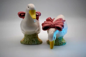 Cute Vintage Porcelain Two Ducks with Ribbons - Picture 1 of 10