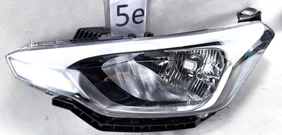 HYUNDAI i20 II 14-20  SCHEINWERFER LINKS HALOGEN  FARO PHARE 92101-C8000 - Bild 1 von 4