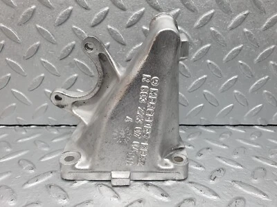 Soporte de montaje de motor Mercedes-Benz W126 300SE lado derecho 6032230704 Foto 1 de 4