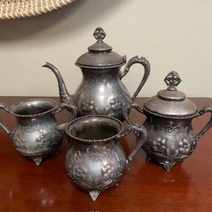 Vtg Amsterdam Silver Co. Quadruple Plate Four Piece Ornate Footed Tea Set #617 - Picture 1 of 10
