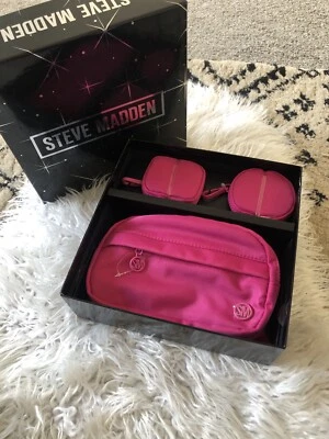 Steve Madden Bolso Cinturón Muñequera Bolsa Set de Regalo Rosa Riñonera Cintura Nylon Nuevo En Caja Foto 1 de 4