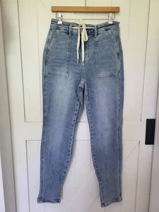 Judy Blue Denim Joggers Jeans High Waist Drawstring Women's 7/28 Light Wash - Picture 1 of 7