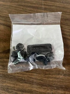 Motorola APX XTL two way radio dust cover kit HLN6980A - Zdjęcie 1 z 3