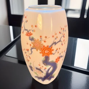 Vintage Fukagawa Arita Porcelain Vase – Hand-Painted Plum Blossoms (1950s-1970s) - Picture 1 of 8