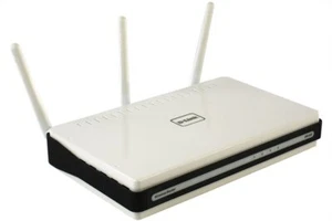D-Link Wireless N300 Mbps Extreme-N Gigabit Router (DIR-655) - Picture 1 of 3