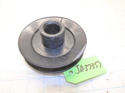 John Deere 355 Z355E Zero-Turn Mower Briggs Stratton 44N677 22hp Engine Pulley - Image 1 of 2