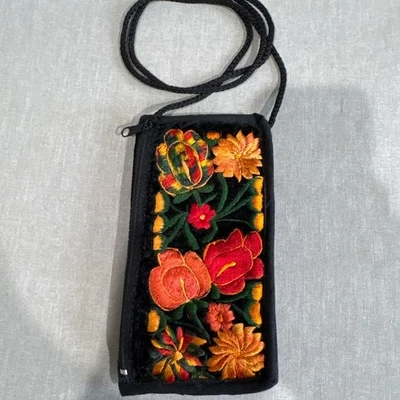 Mujer Sin Marca Gafas Estuche Cartera Negro Multicolor Floral Terciopelo Bordado Foto 1 de 4