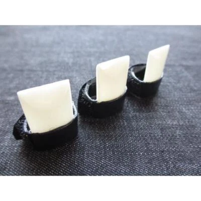 Juego de ajuste de cinturón de uñas Koto Plectrum Finger Pick 3 piezas estilo M, M, L Ikuta Foto 1 de 4