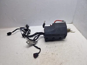 VOLVO V40 FUSE RELAY BOX 2.0 DIESEL D5204T6 AV6T14A142AA 2012 - 2015 - Picture 1 of 11