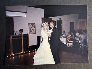 FOUND VINTAGE PHOTO PICTURE Bride And Groom Dancing At Their Wedding Reception - Picture 1 of 3