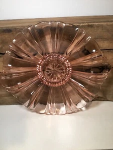 Plato para servir caramelos/nueces de vidrio rosa Depresión "Old Café" de colección Anchor Hocking - Imagen 1 de 6