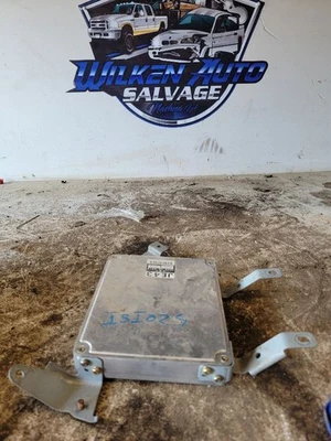 发动机 ECM 电子控制模块 6 气缸 适合 90-91 MAZDA MPV 1071545 — 第 1/2 张图片