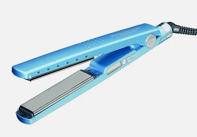 Babybliss BABNTZ091TN Nano Titanium 1¼" Plate Width Integrated Ceramic Heaters - Image 1 of 4