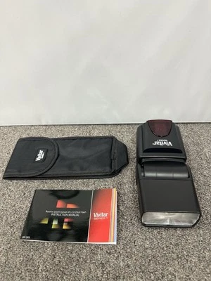 Vivitar Flash DF-293-NIK for Nikon , bounce zoom swivel AF dslr flash and case - Image 1 of 4