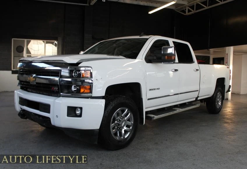 2016 Chevrolet Silverado 3500HD LTZ - Image 1 of 4