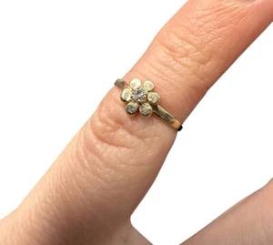 14k Yellow Gold Flower Baby Ring 3 Point Blazing Diamond .8 Grams Size 0 - Picture 1 of 5