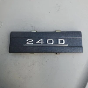 Placa de cubierta de eliminación de radio GENUINA DE COLECCIÓN OEM Mercedes-Benz W115 240D NEGRO/CROMO - Imagen 1 de 3