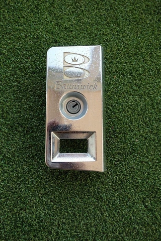 VINTAGE BRUNSWICK BOWLING FOOT LOCKER LOCK UNIT ( no key) (B) Cover
