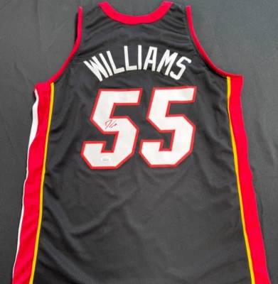 Camiseta deportiva negra firmada por Jason Williams White Chocolate Miami Heat roja automática JSA Foto 1 de 4