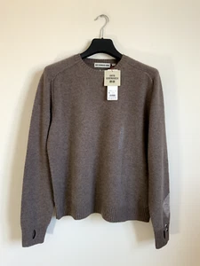 UNIQLO X ANYA HINDMARCH 100% Cashmere Jumper - Brown- Size XL Extra Large NWT - Picture 1 of 8