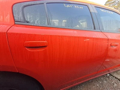 Used Rear Right Door Assembly Rear Side fits: 2018 Dodge Charger Rear Right Grad Foto 1 de 4
