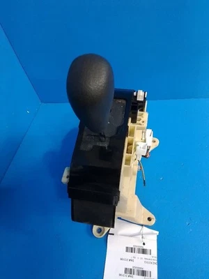 Kia Sorento 2012 SORENTO  2013 Transmission Shift 3520 - Image 1 of 4