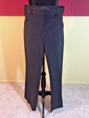 Pantalones de vestir para mujer Ingredientes.  Negro con rayas rojas, rosas, blancas talla 8 Foto 1 de 4