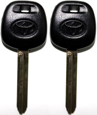 2 TOYOTA SCION ENCENDIDO/PUERTAS "G" SELLO TRANSPONDEDOR LOGOTIPO ASTILLADO LLAVE EN BLANCO Foto 1 de 2