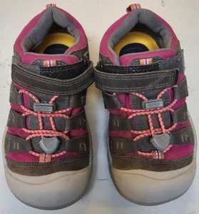 KEEN Newport Very Berry/Fusion Coral Sandals Summer Shoes Girls Size 13 - Picture 1 of 4