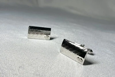 Auténticos Hermosos Gemelos Burberry Caballo Caballero Logo Rayas Plata Regalo Foto 1 de 4