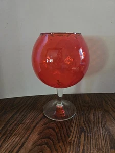 Calice a pois in vetro rosso Mcm - Foto 1 di 5