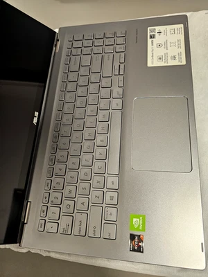 ASUS Q508UG 2-in-1 Touchscreen • Ryzen 7 / 8GB / 256GB • Non funzionante  - Immagine 1 di 4