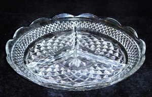 Vintage ANCHOR HOCKING WEXFORD Pressed Glass 8" Round 3-Part Relish - Picture 1 of 8